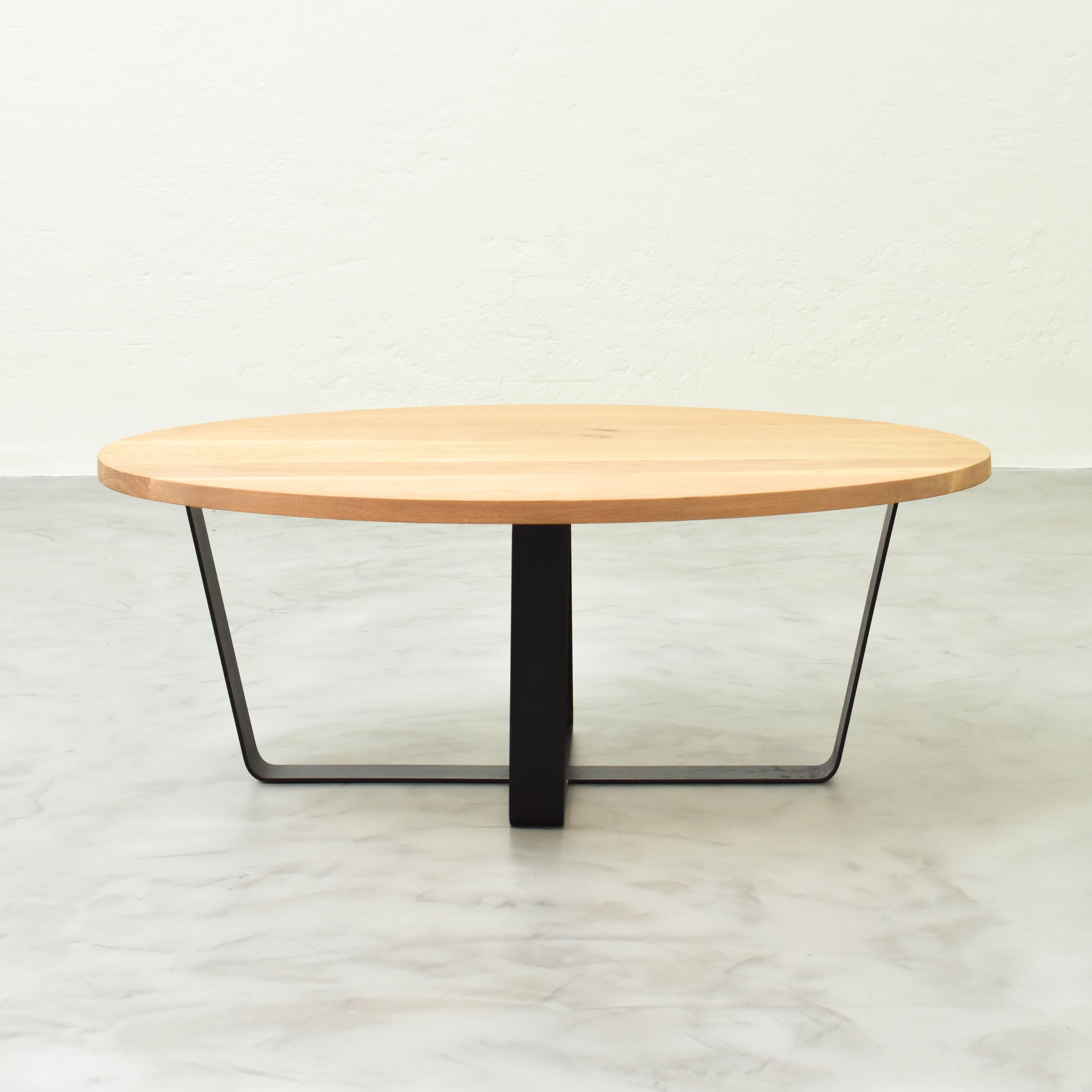 INCANDA - Oval Coffee Table